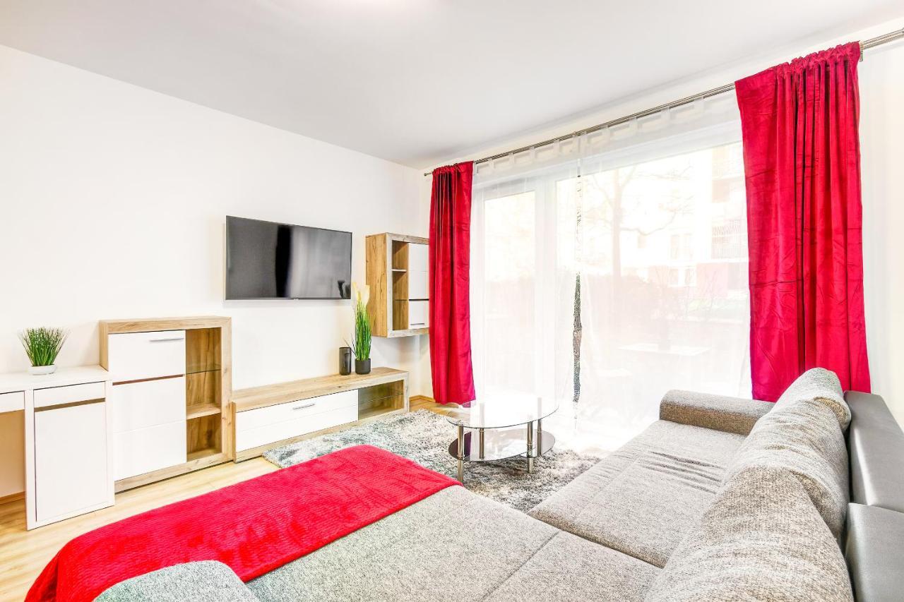 Tranquil With Free Parking And Garden Connection In The Downtown * Budapest