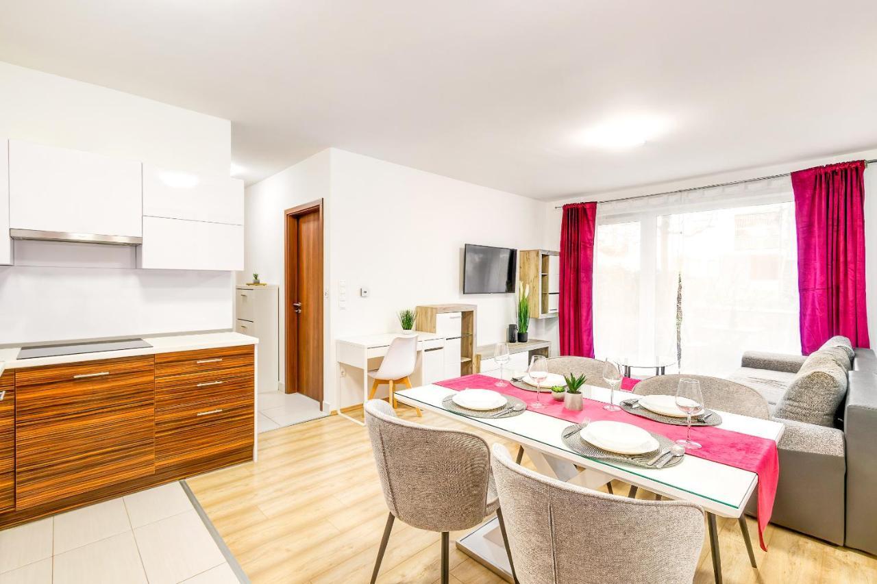 Apartment Tranquil With Free Parking And Garden Connection In The Downtown